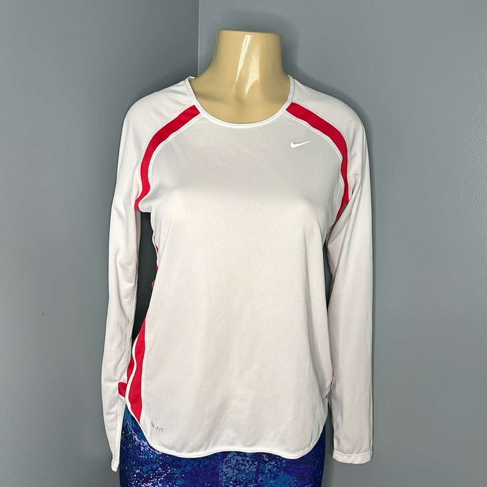 Nike DRY-FIT unifying through sport long sleeve white/rec , round neck size M